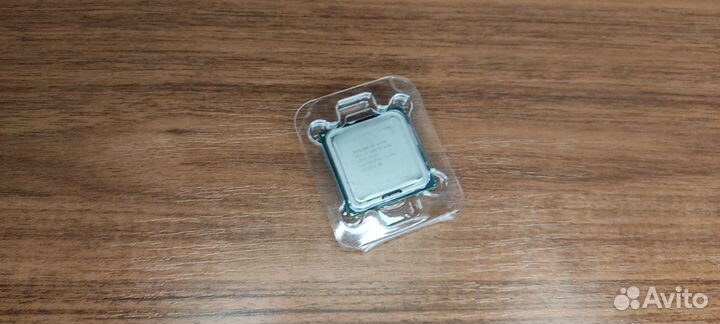 Процессор Intel Core2 Quad Q9400