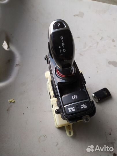 Селектор АКПП салонный Kia Quoris I рестайлинг (20