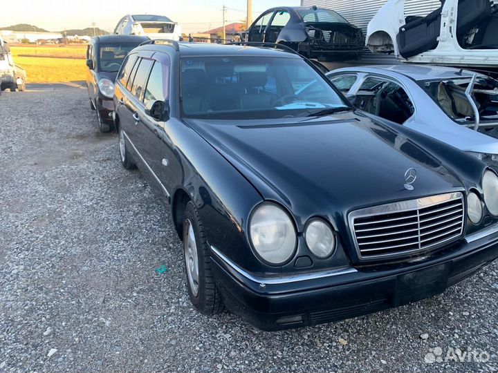 В разбор Mercedes E320 W210 S210 4matic из Японии