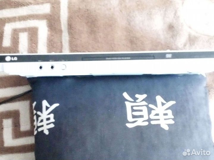 Dvd плеер LG DK699X