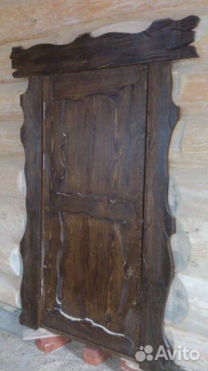 Двери из массива