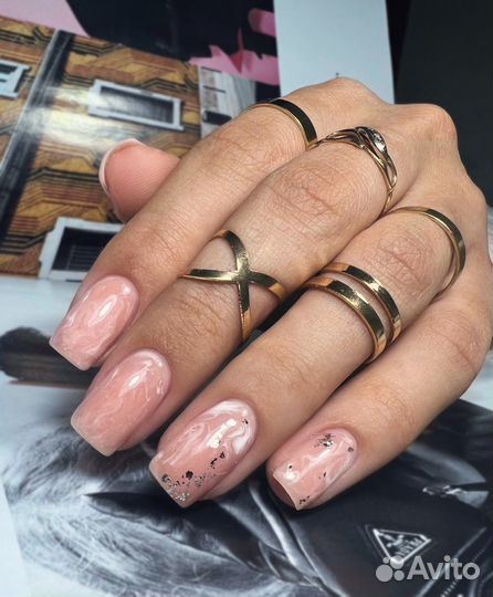 Наращивание ногтей