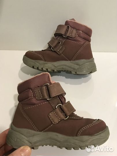 Ботинки демисезонные для девочки 22 размер