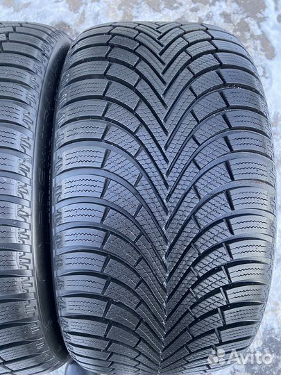 Maxxis Premitra Snow WP6 225/40 R19 и 255/35 R19 96V