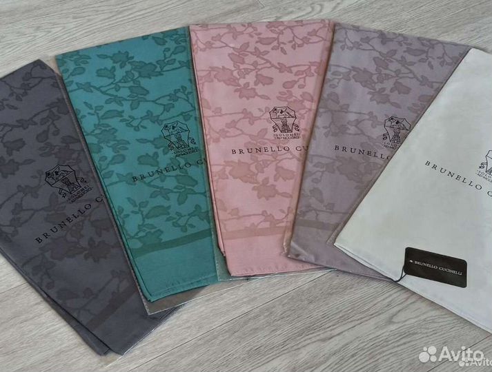 Платок розовый Шелк Brunello 12 цветов