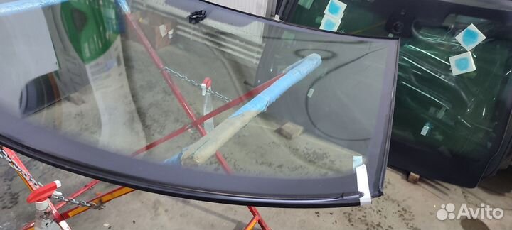 Лобовое стекло fyuao Volkswagen Caravelle