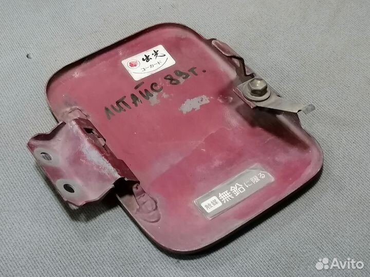 Лючок бензобака Toyota Lite Ace 1985-1992