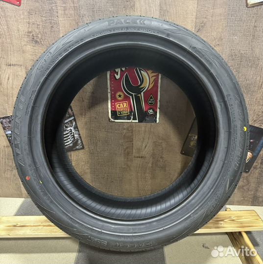 Pace Alventi 245/40 R18