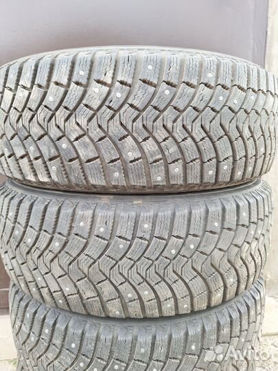Michelin Latitude X-Ice North 225/60 R18