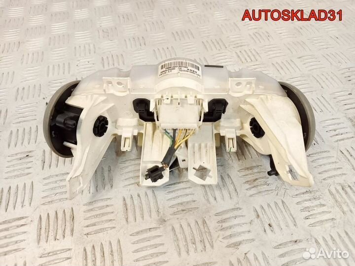 Блок управления отопителем Toyota Aygo 559000H020