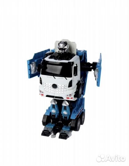 Робот на пульте управления