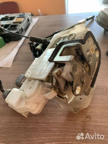 Замок двери передней Аккорд 7