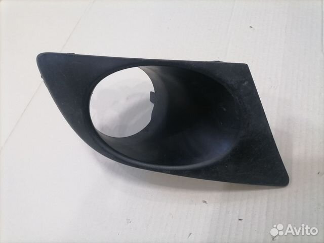 Рамка противотуманки фары для Suzuki SX4 2006-2013