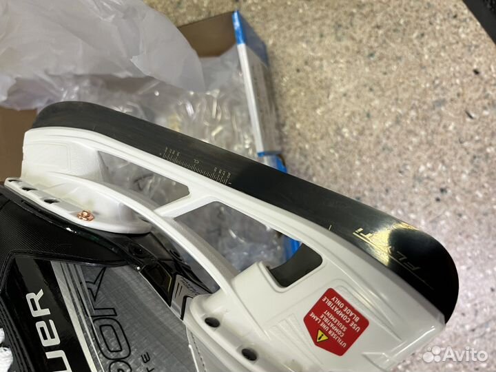 Коньки bauer hyperlite 2 SR INT