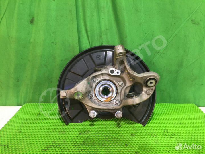 Цапфа (кулак) задняя левая Mercedes-Benz E W212