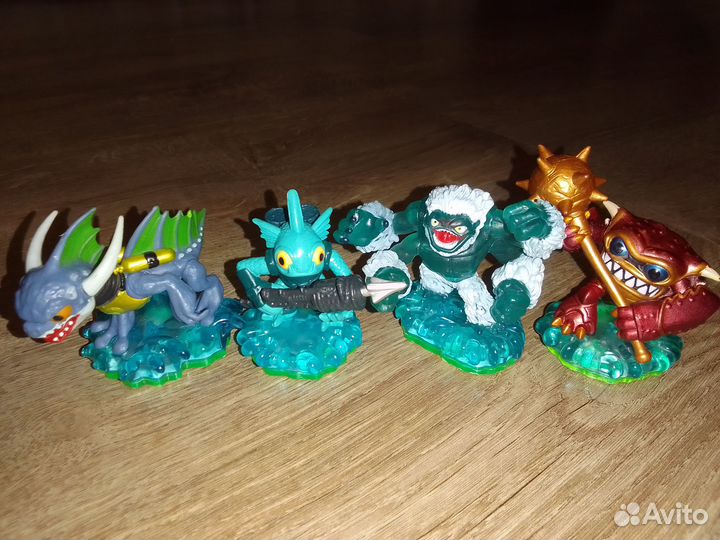 Фигурки для игры 