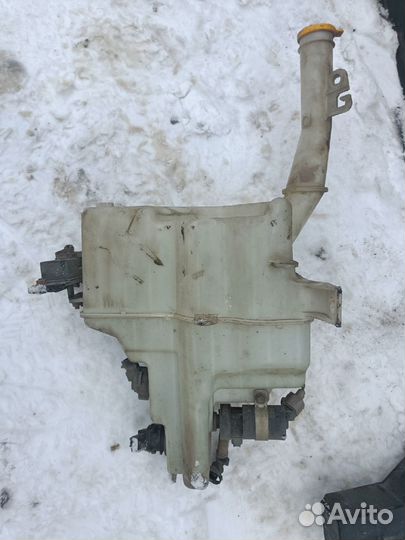 Бачок омывателя Mazda cx-7