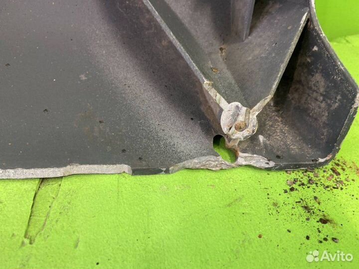 Накладка крыла MAN TGA