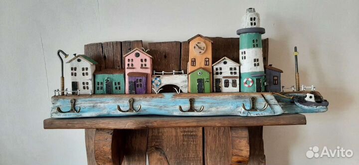 Вешалка дизайнерская