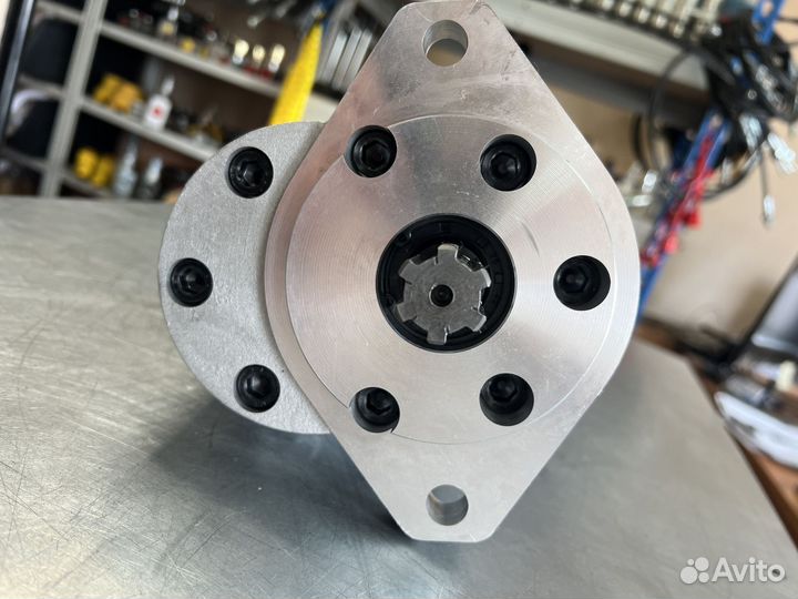 Насос шестеренный нш 28-10-10Д-3 правого вращения