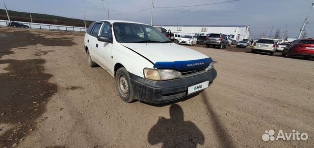 Toyota Caldina 1.5 AT, 1997, битый, 238 000 км