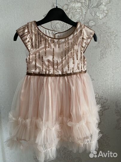 Платье нарядное для девочки