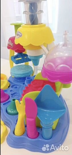 Игровой набор Плей До Фабрика Пирожных