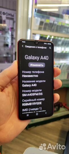 Samsung Galaxy A40, 4/64 ГБ