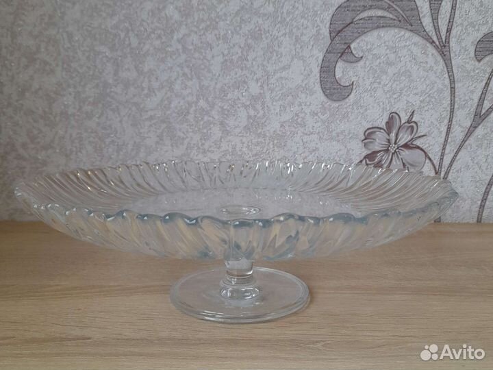 Ваза для фруктов и овощей на ножке Аврора новая