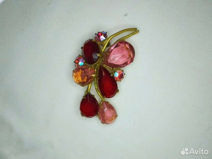 Винтажная брошь Коллекция