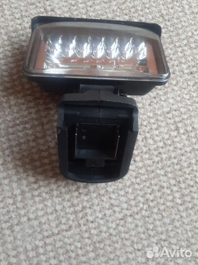 Аккумуляторный прожектор