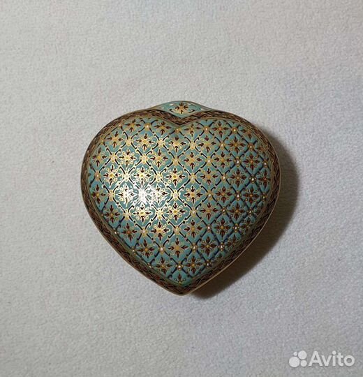 Шкатулка фарфоровая. Тайланд