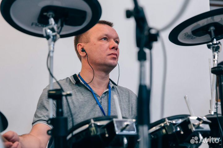 Уроки игры на ударной установке (барабаны)