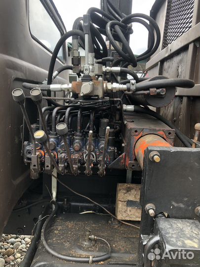 ЗИЛ 131 с КМУ, 1988