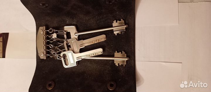 Ключница, натуральная кожа