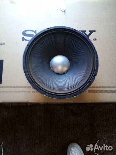 Динамик JBL