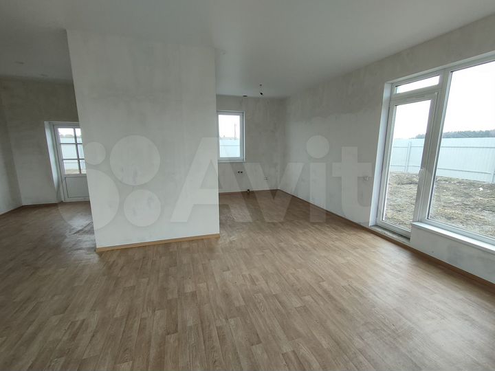 Дом 110 м² на участке 10,7 сот.