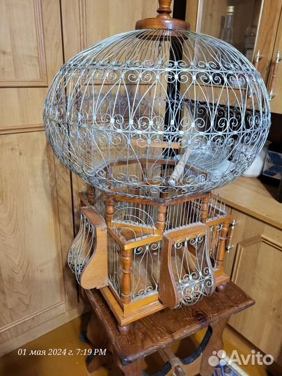 Клетка для птиц ручной работы из Туниса