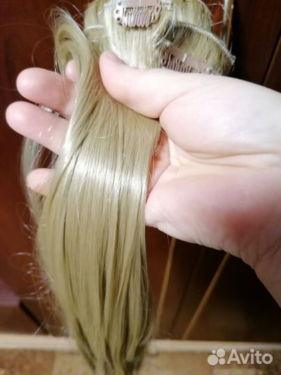 Волосы на заколках русые 11 прядей