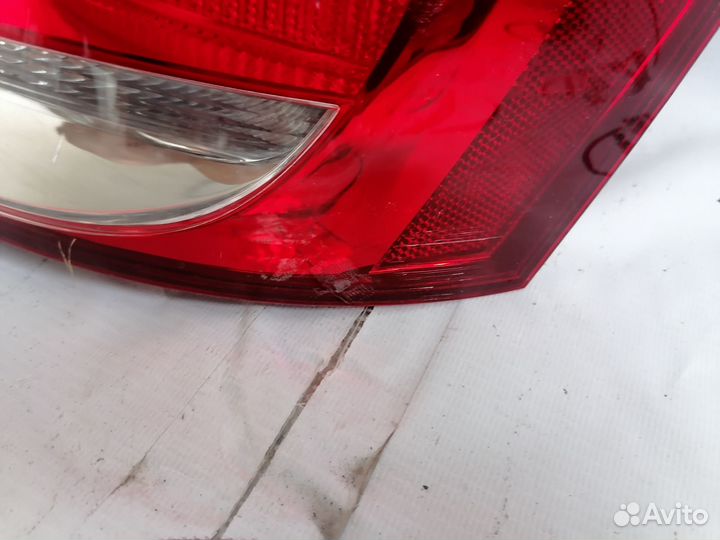 Задний правый фонарь lexus gs