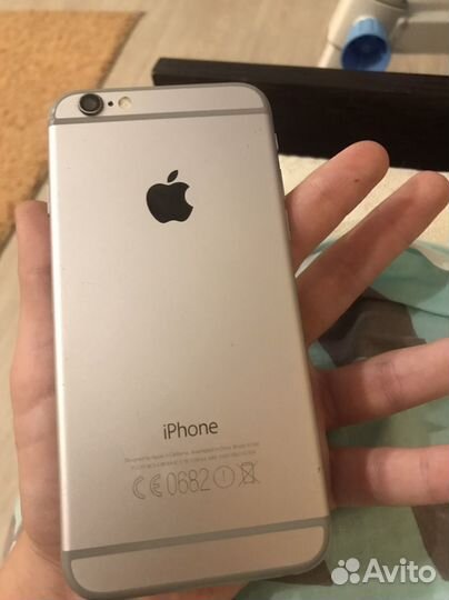 iPhone 6S, 64 ГБ