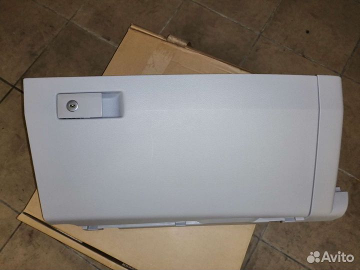 Т6. Бардачек бархотный