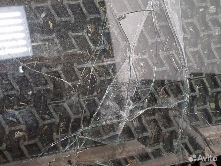 Стекло боковой двери Mazda CX-9 2016, 2016