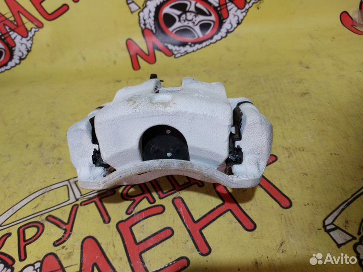 Суппорт тормозной передний правый Hyundai Solaris