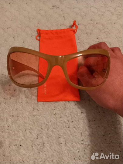 Солнцезащитные очки женские