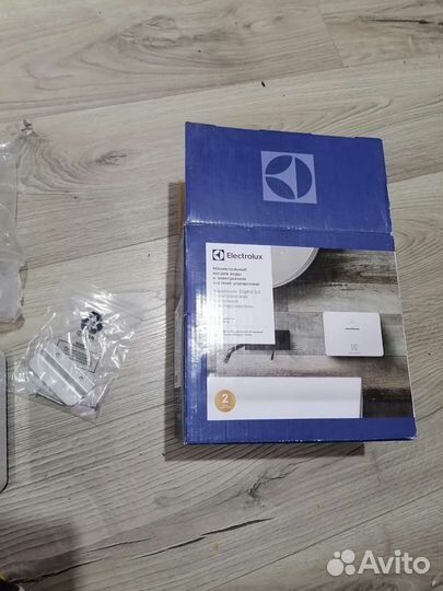 Проточный водонагреватель Electrolux