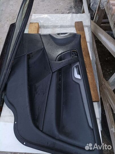 Дверь volvo s60