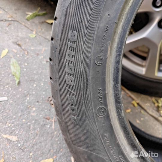 Viatti Strada Asimmetrico 205/55 R16
