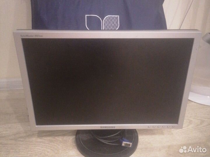 Монитор Samsung