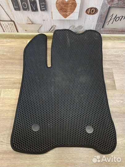 Коврик водителя LADA vesta